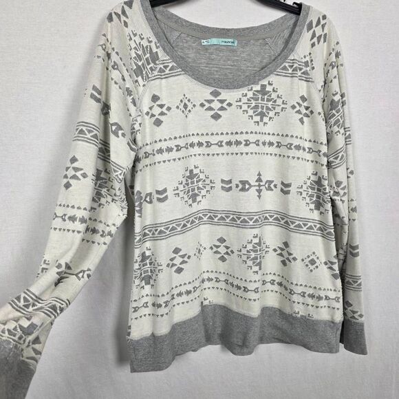 Maurices Aztec Print Lightweight Sweater XL Gray - Picture 5 of 8